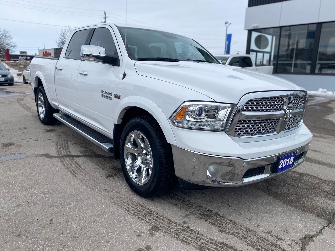 2018 RAM 1500 Laramie Crew Cab 4x4 ~Nav ~Camera ~Leather ~Roof Photo