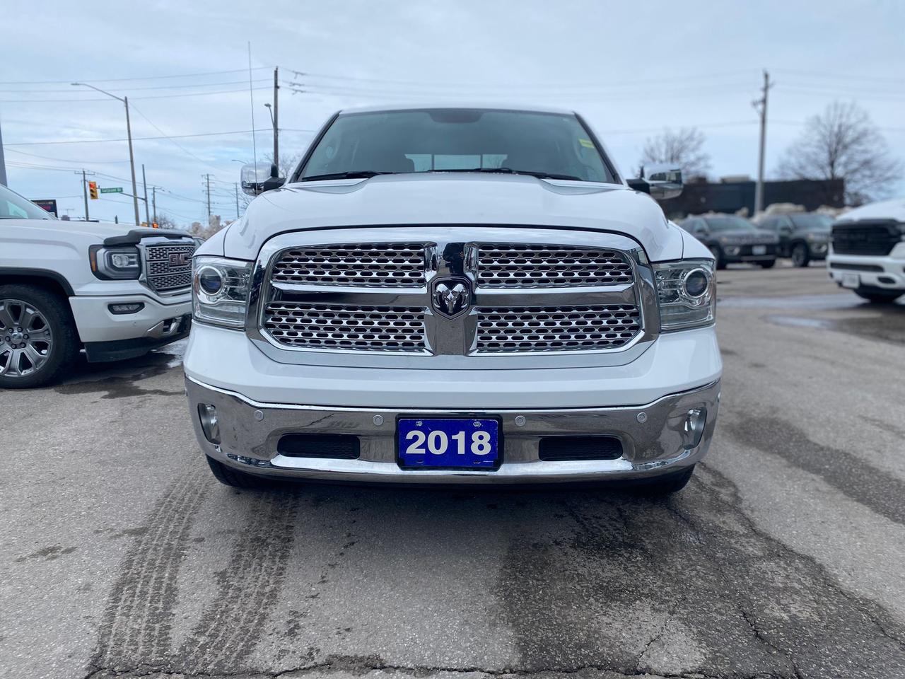 2018 RAM 1500 Laramie Crew Cab 4x4 ~Nav ~Camera ~Leather ~Roof Photo