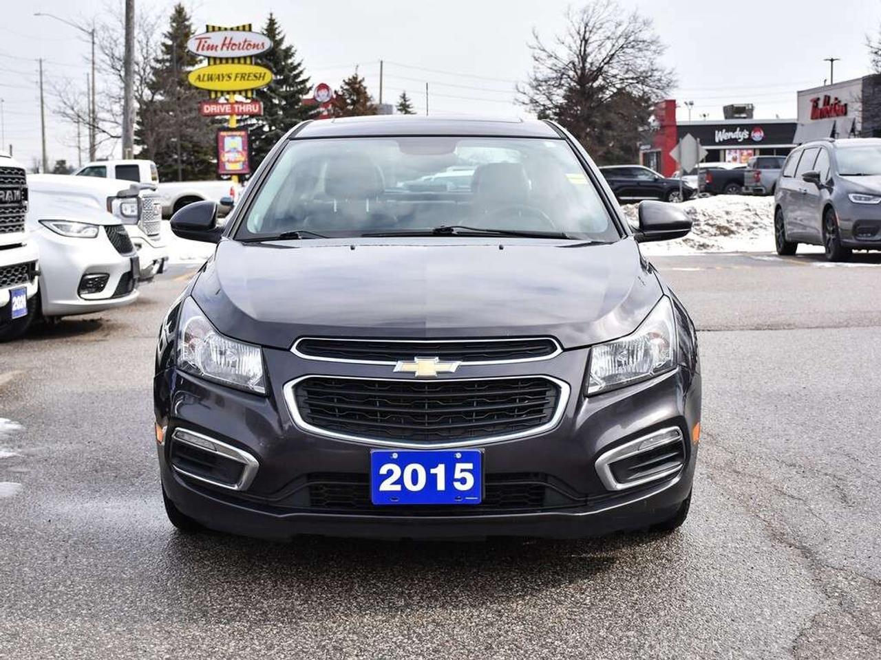 2015 Chevrolet Cruze LT ~Nav ~Camera ~Heated Leather ~Moonroof ~Alloys Photo3
