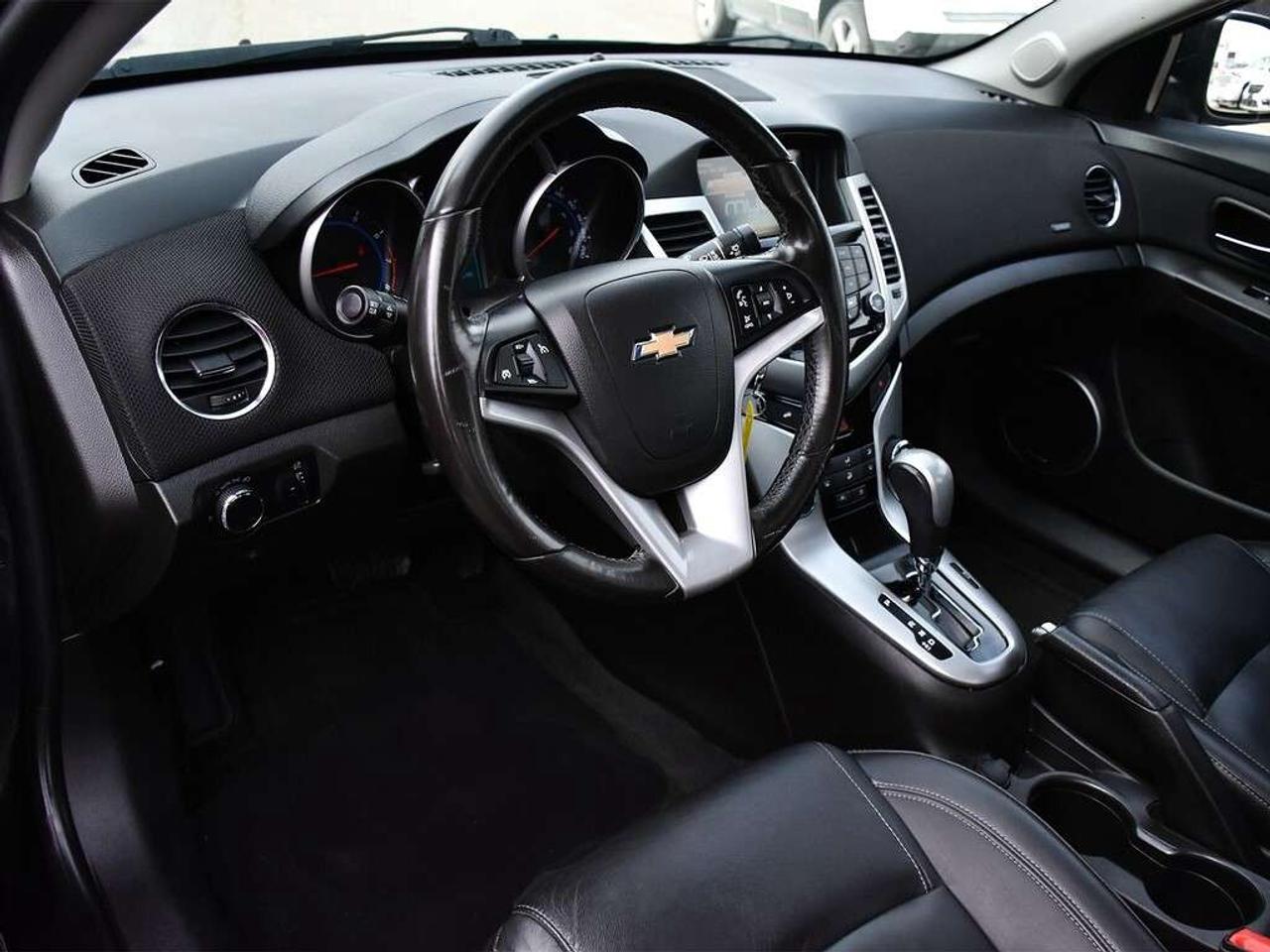 2015 Chevrolet Cruze LT ~Nav ~Camera ~Heated Leather ~Moonroof ~Alloys Photo