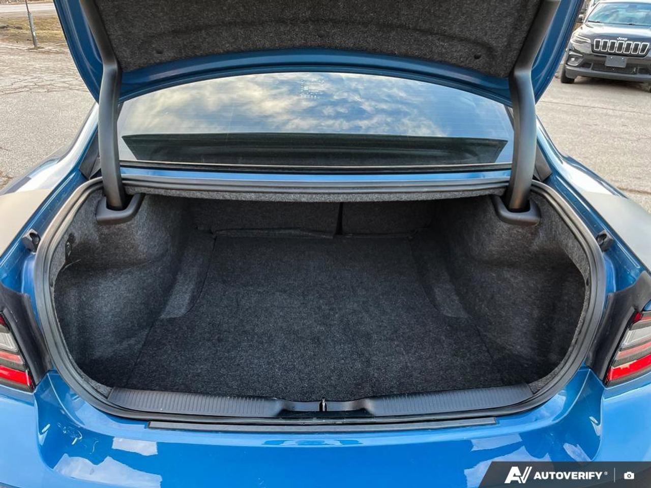 2021 Dodge Charger R/T | Daytona | Hemi V8 | Leather/Alcantara | Heated & Ventilated Seats | Mopar Cold Air Intake! Photo