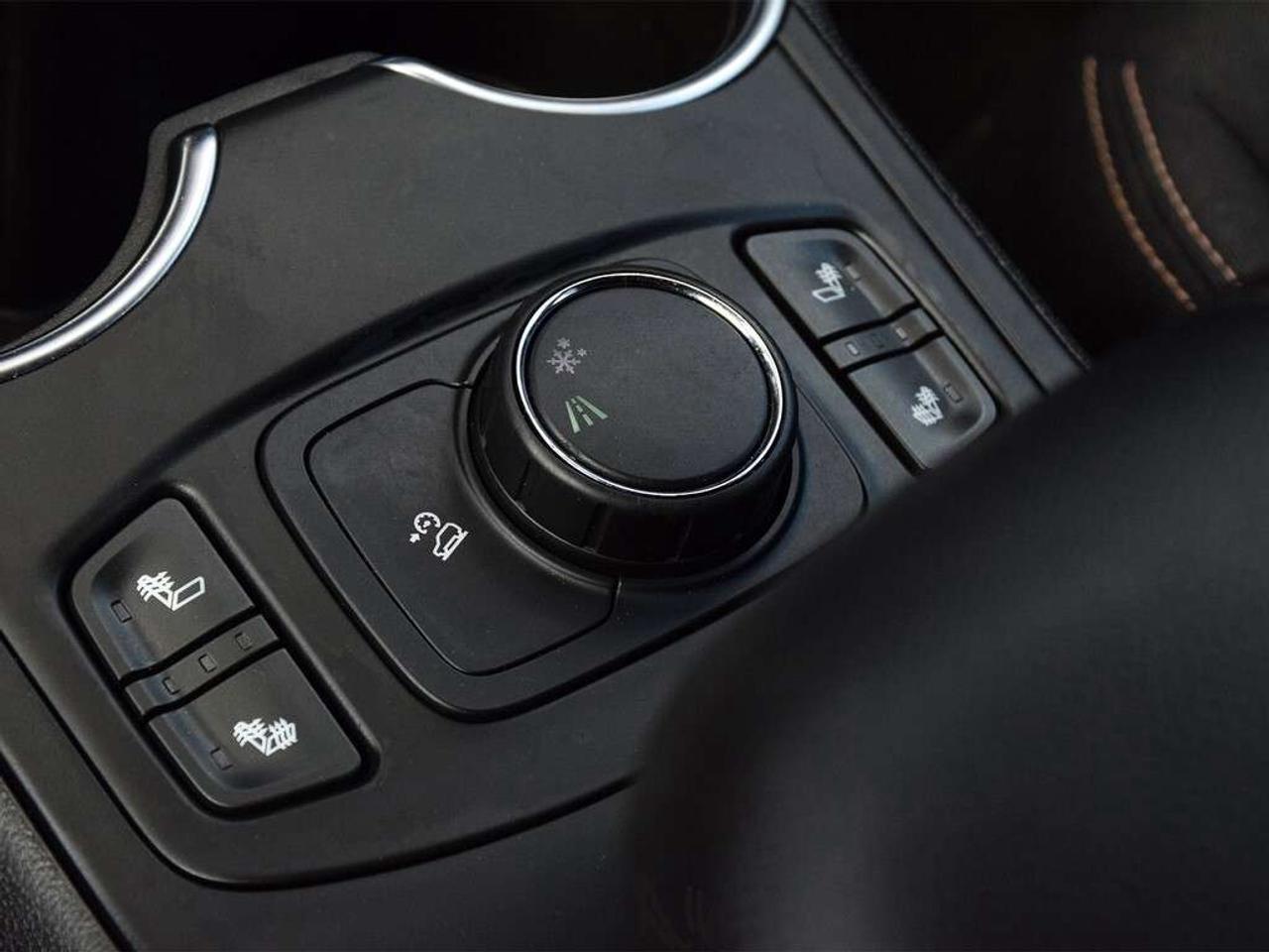 2018 GMC Terrain SLE Diesel ~Nav ~Camera ~Heated Seats ~Pano Roof Photo