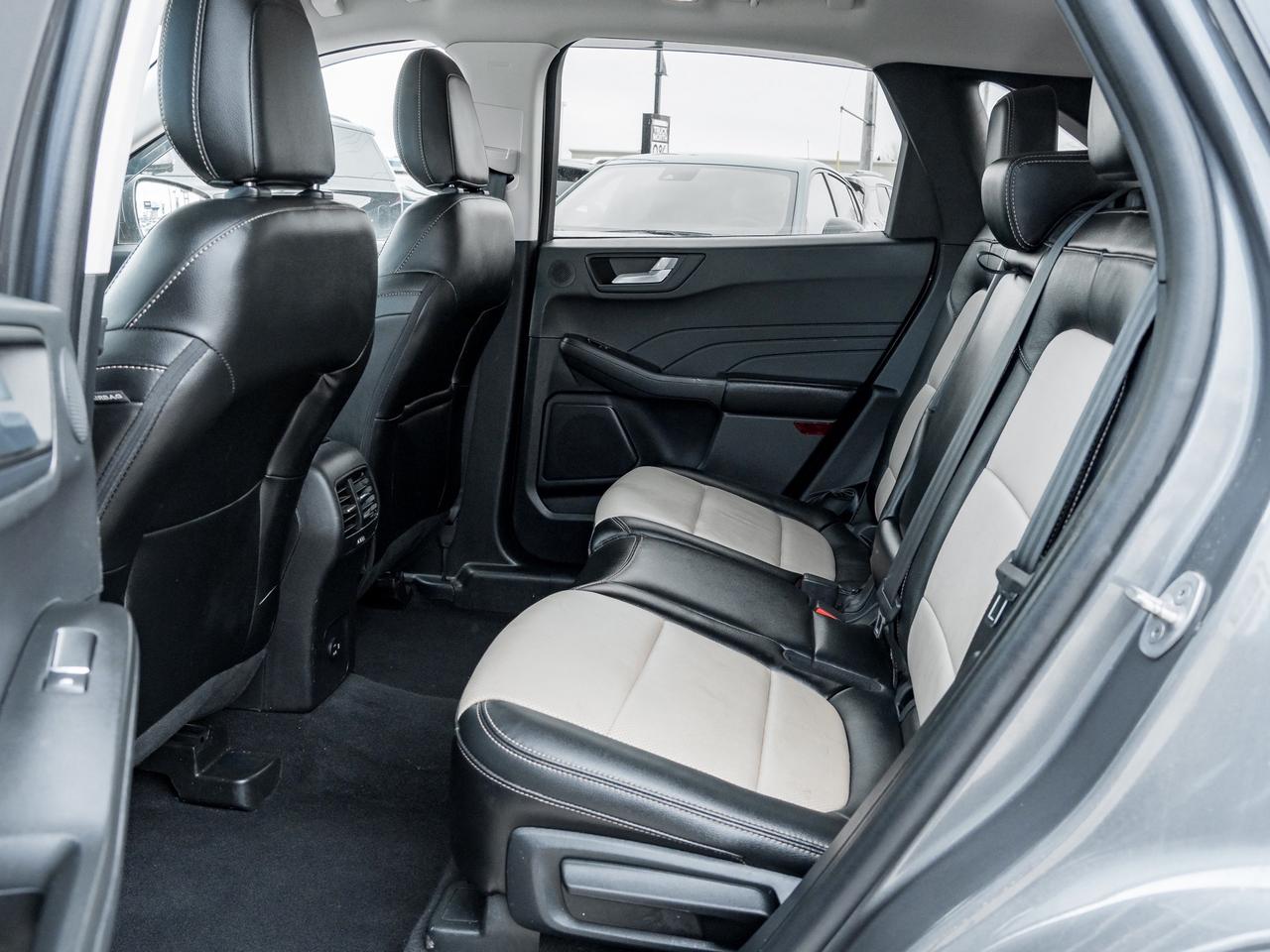 2022 Ford Escape Titanium Hybrid 4dr All-Wheel Drive Photo