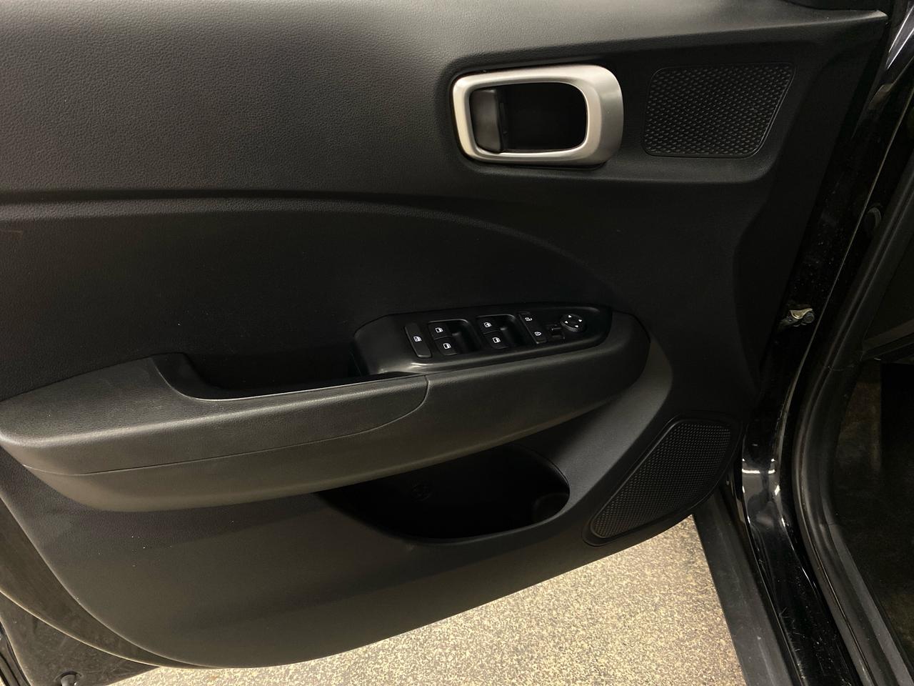 2024 Hyundai Venue Preferred 4dr Front-Wheel Drive Photo