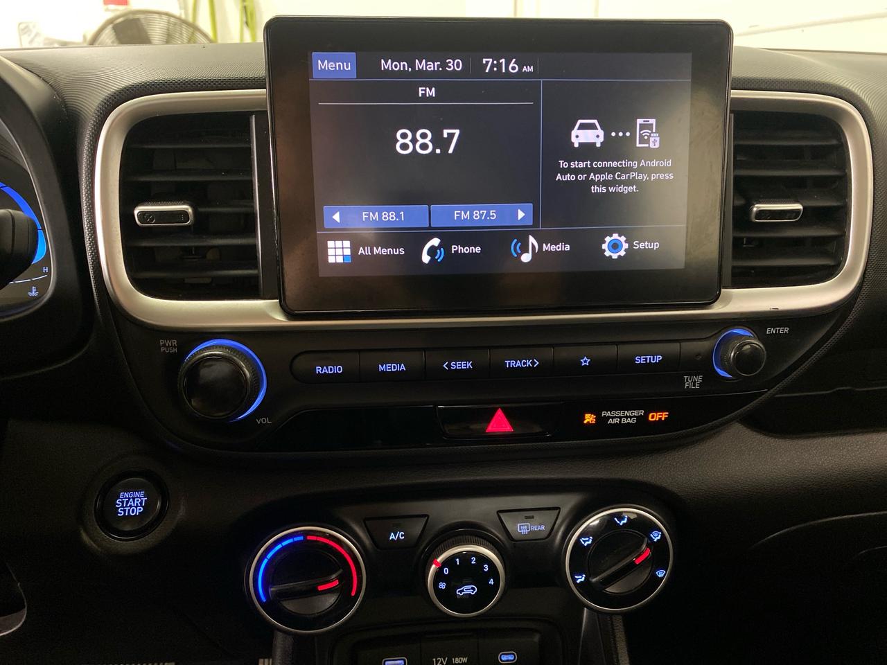 2024 Hyundai Venue Preferred 4dr Front-Wheel Drive Photo