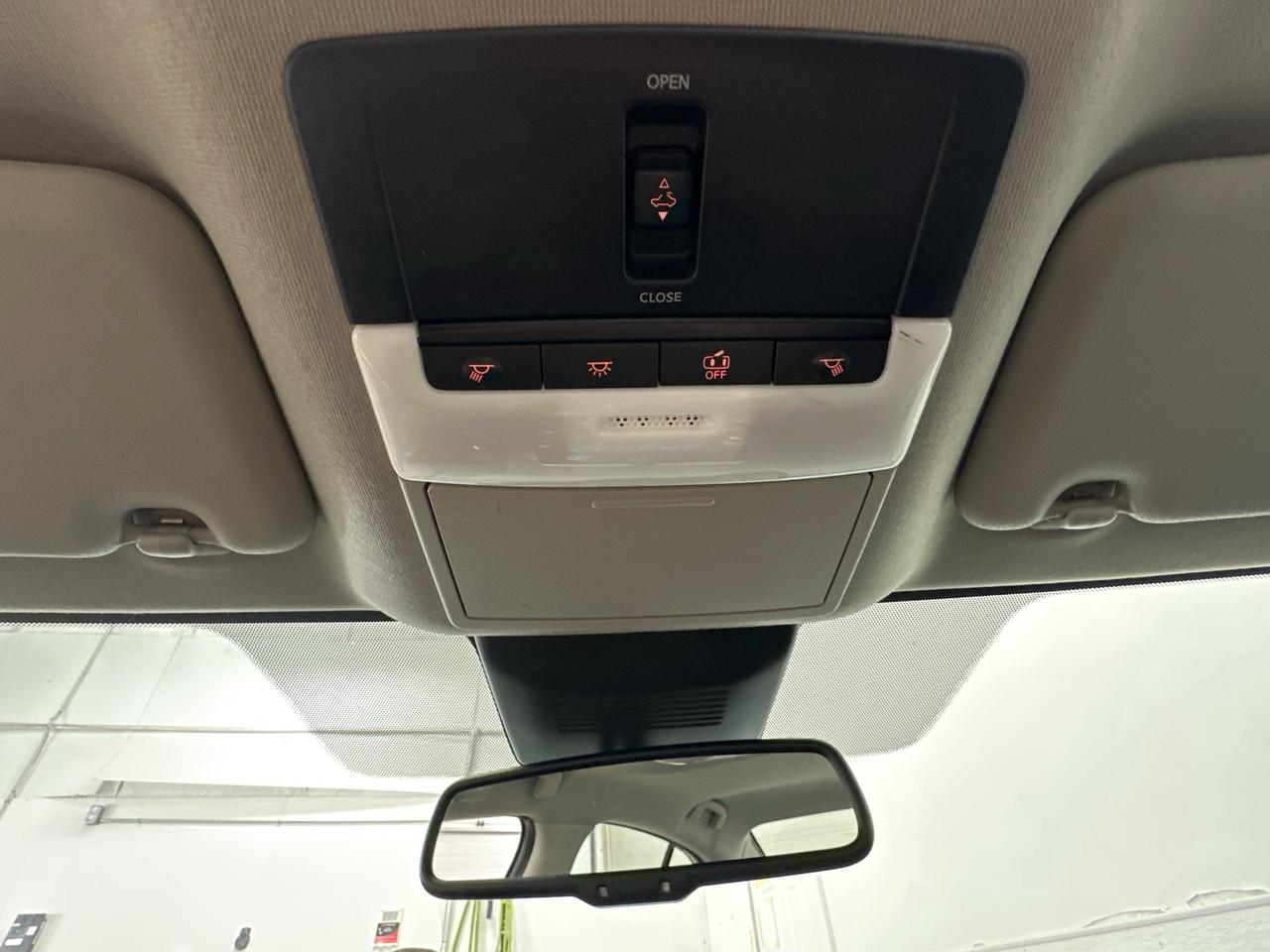 2023 Nissan Sentra SR 4dr Sedan Photo