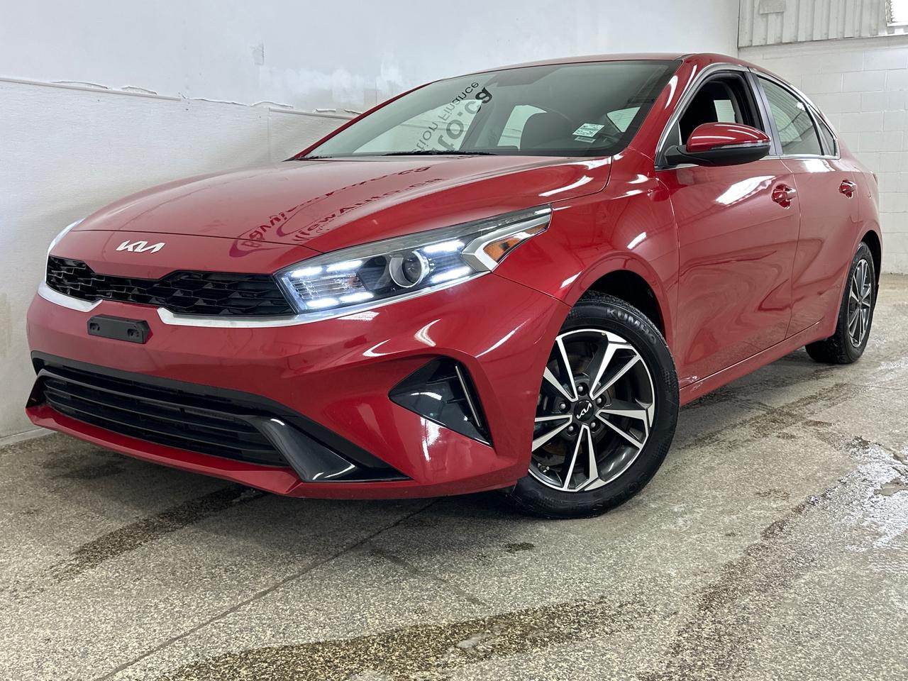 2024 Kia Forte EX 4dr Sedan Photo2