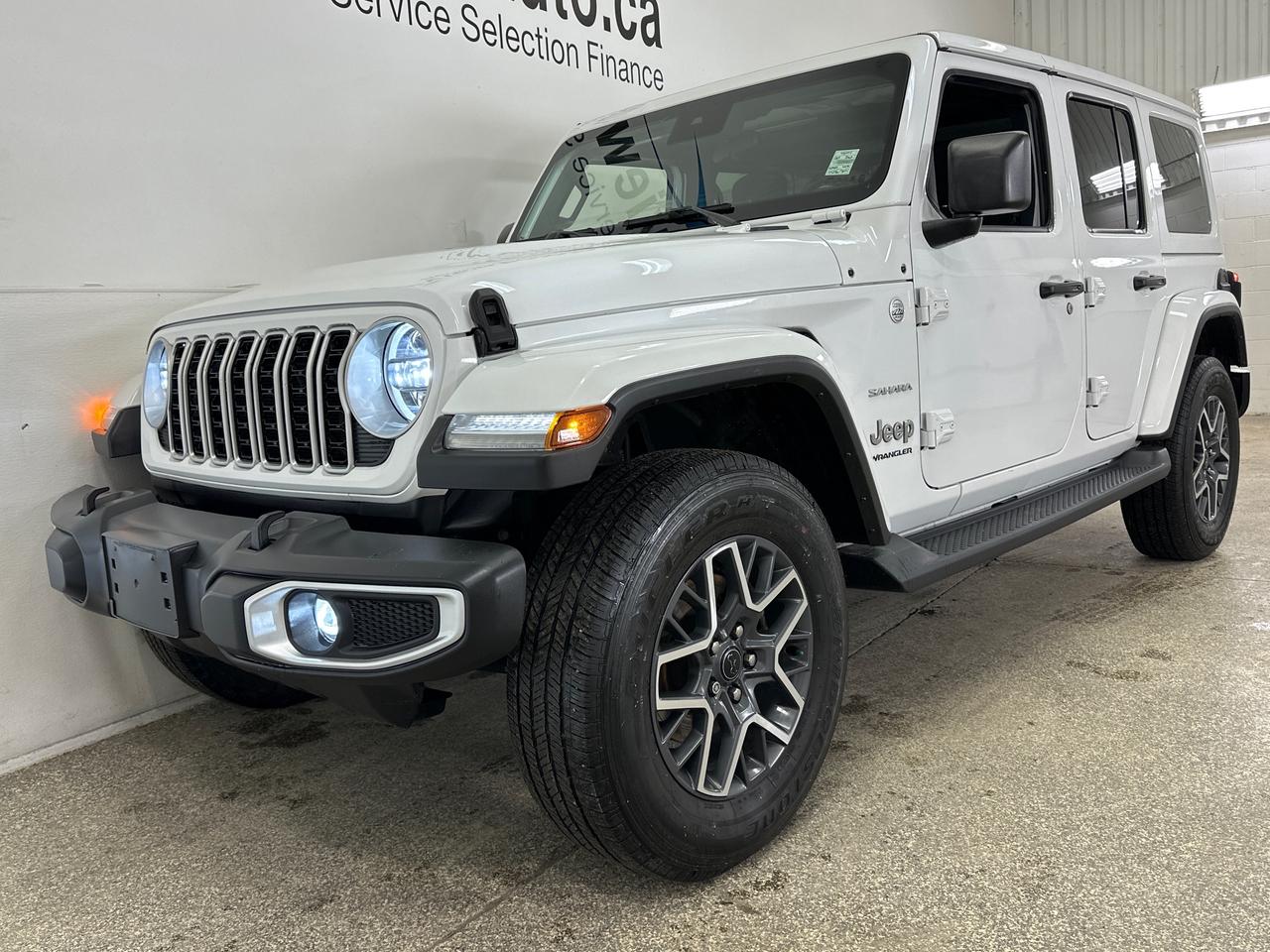 2024 Jeep Wrangler SAHARA 4DR 4X4 Photo2