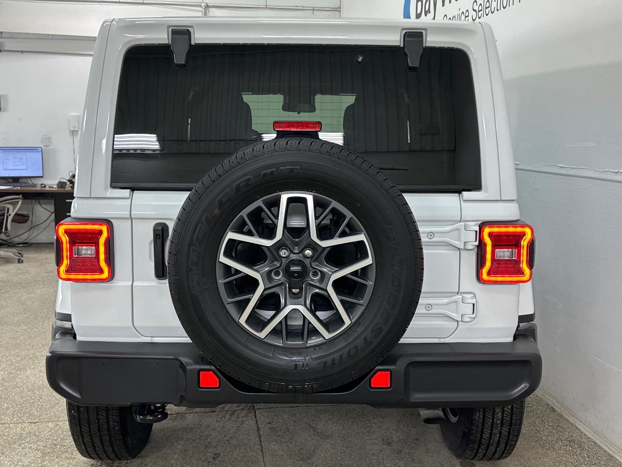 2024 Jeep Wrangler SAHARA 4DR 4X4 Photo
