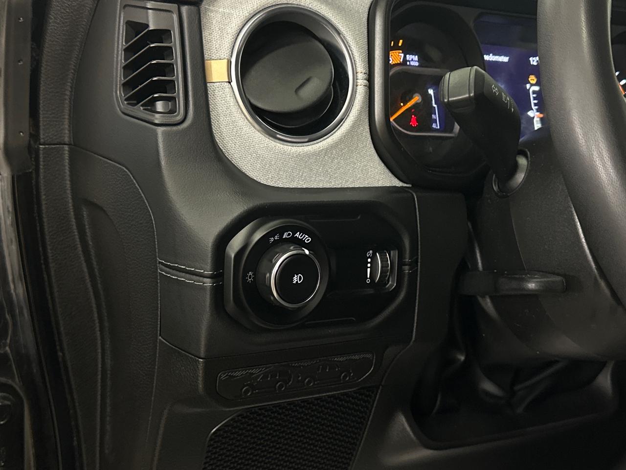2024 Jeep Wrangler SAHARA 4DR 4X4 Photo