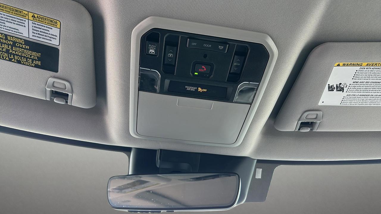 2022 Toyota Tundra Limited  Photo