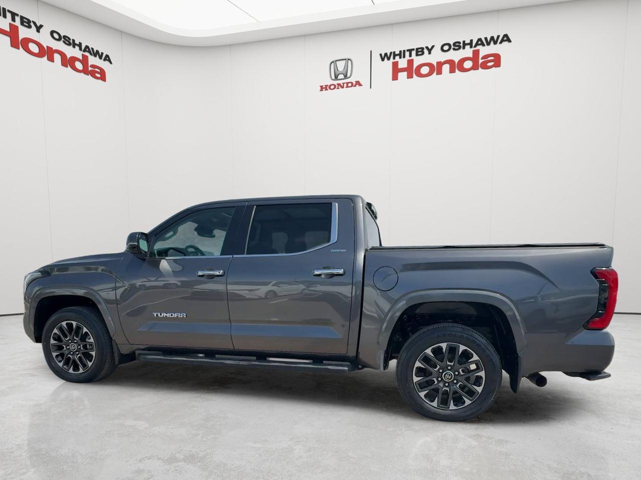 2022 Toyota Tundra Limited  Photo