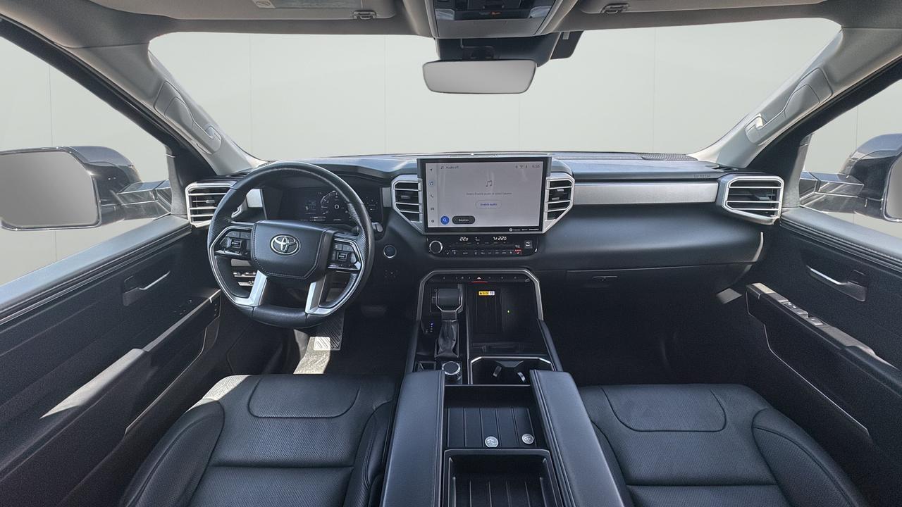 2022 Toyota Tundra Limited  Photo