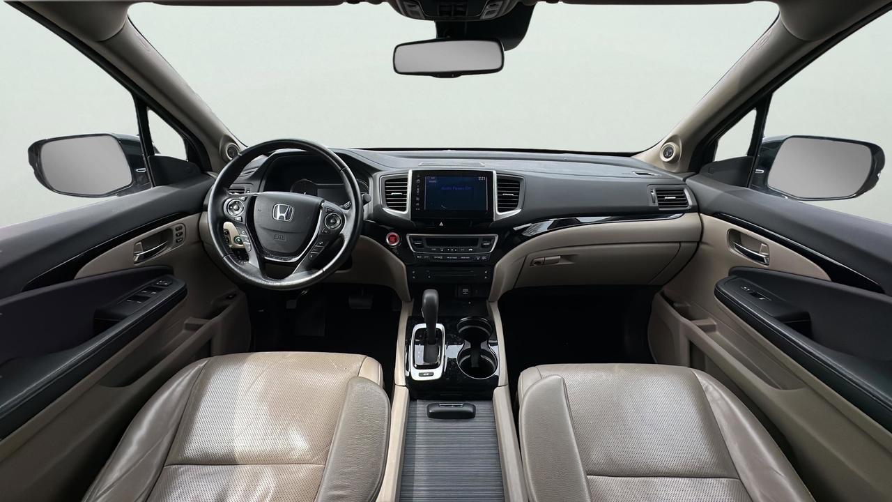 2017 Honda Ridgeline TOURING Photo