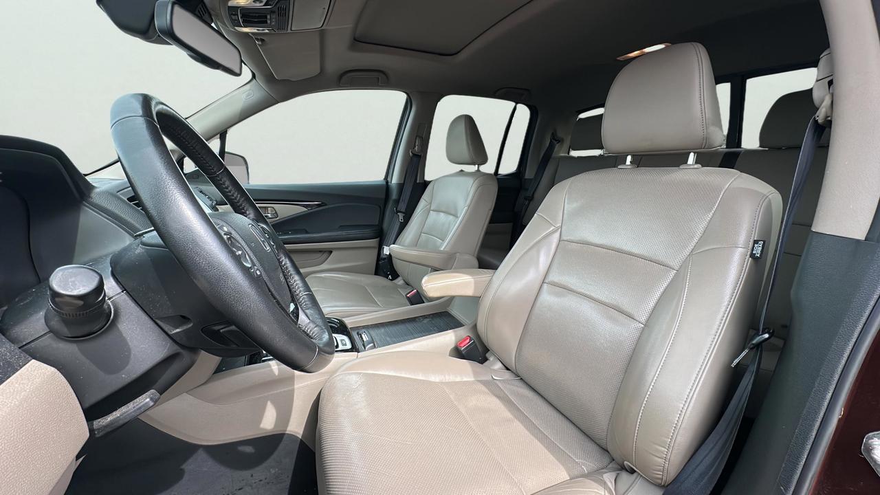 2017 Honda Ridgeline TOURING Photo