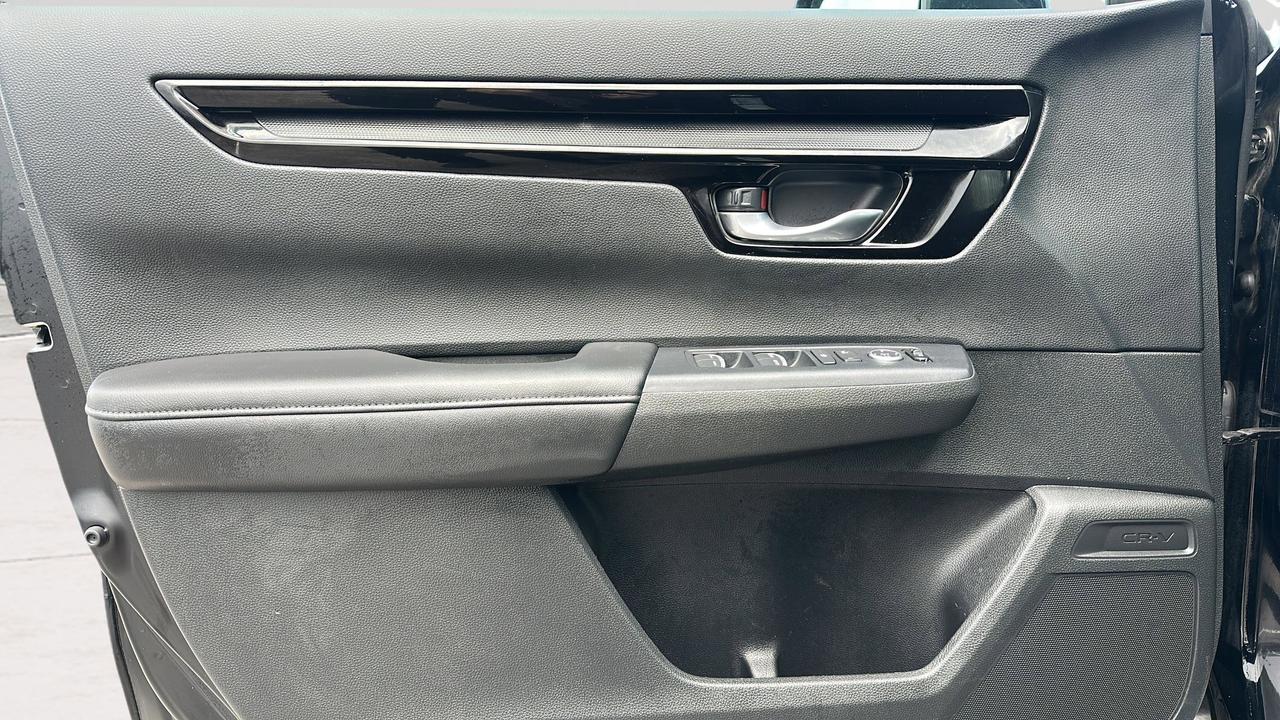 2024 Honda CR-V Sport Photo