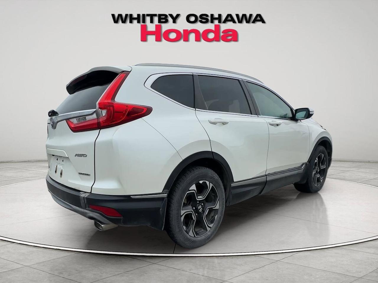 2017 Honda CR-V Touring Photo