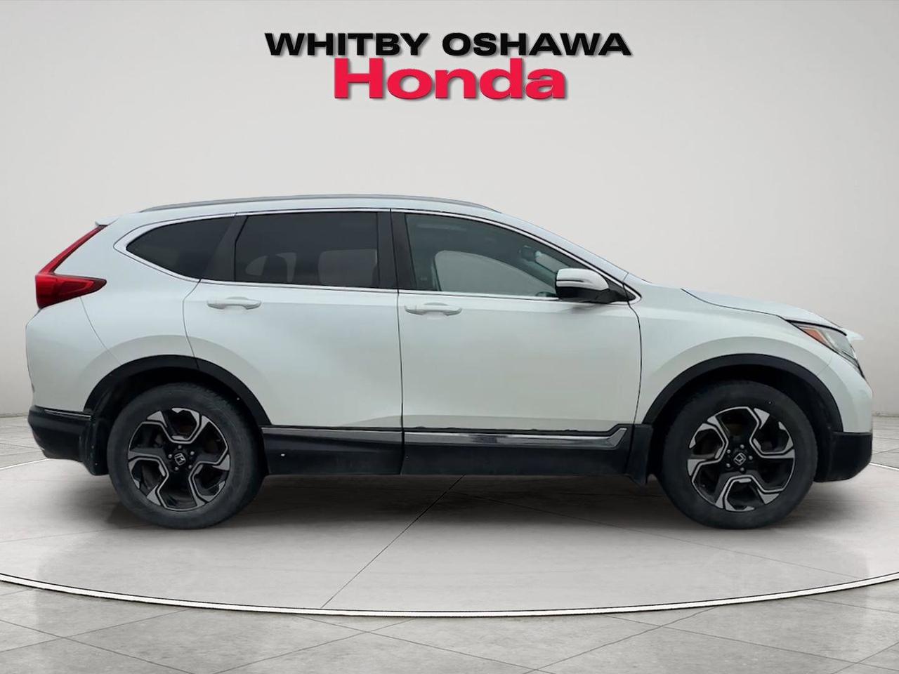 2017 Honda CR-V Touring Photo