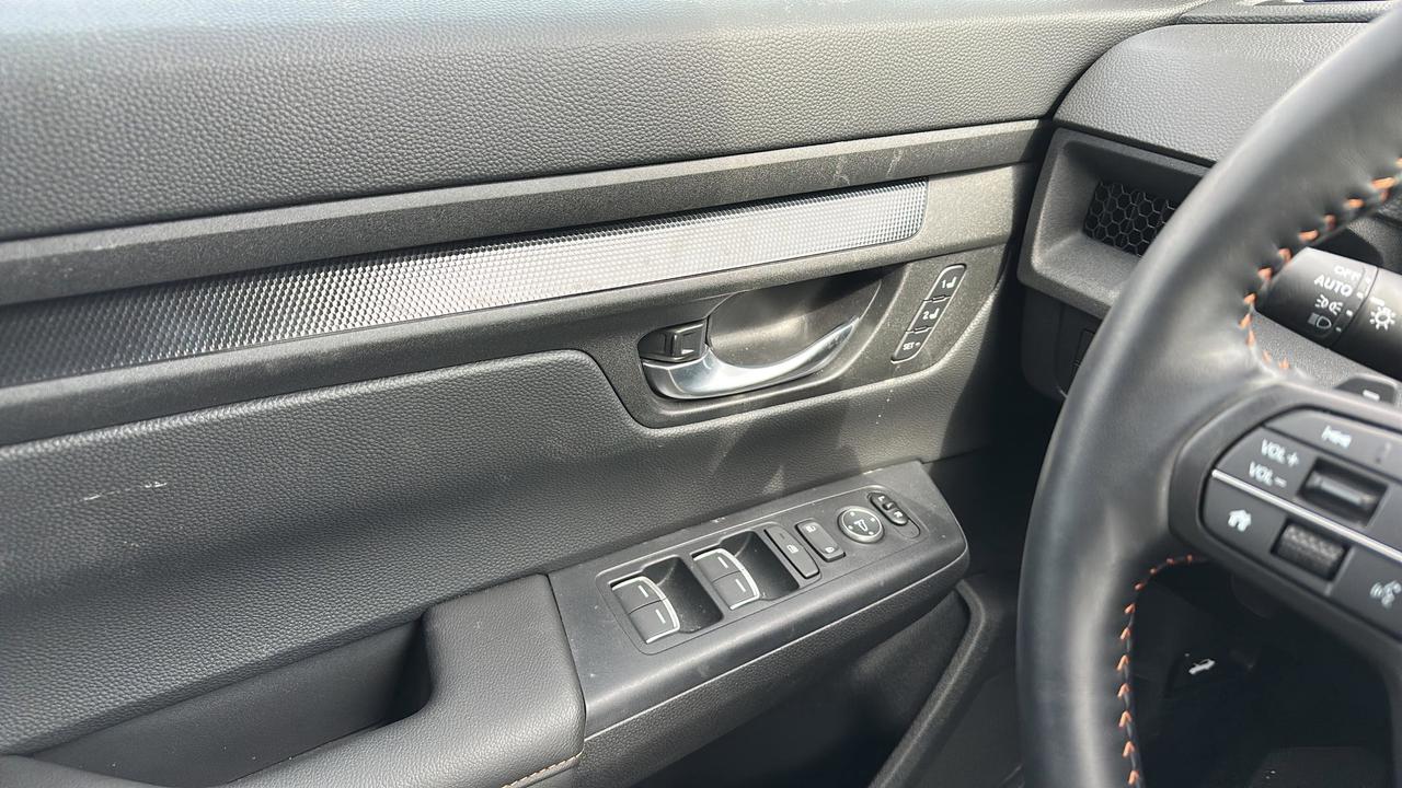 2025 Honda CR-V Hybrid EX-L Photo