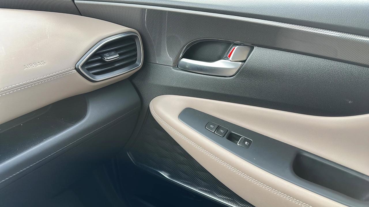 2021 Hyundai Santa Fe Preferred Photo