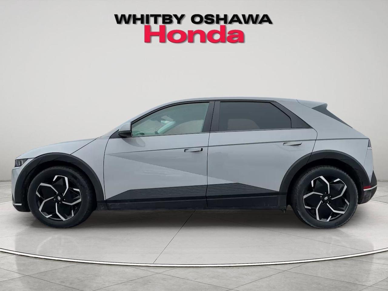 2022 Hyundai IONIQ 5 Preferred Long Range Photo1