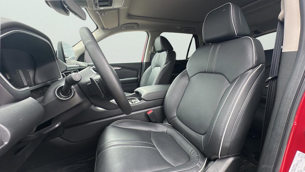 2025 Honda Pilot Touring Photo