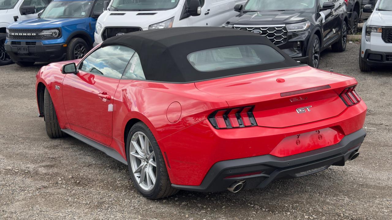 2026 Ford Mustang GT Premium Convertible Photo