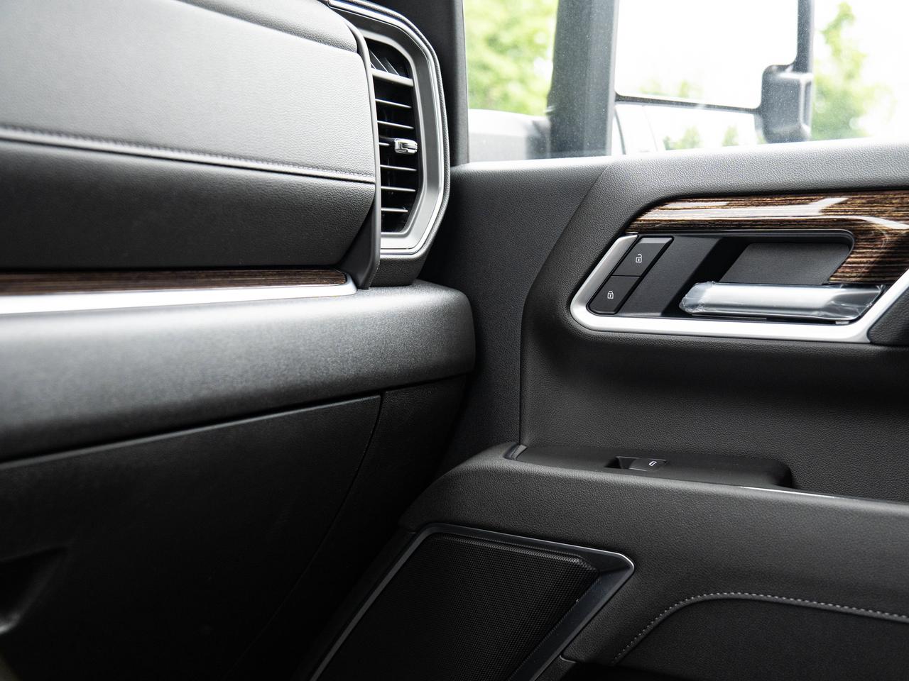 2026 GMC SIERRA 2500HD SLE Photo