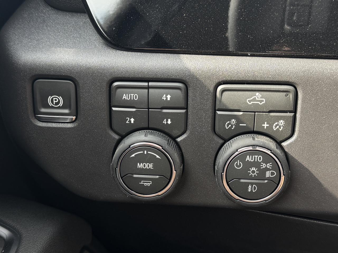 2026 Chevrolet Silverado 1500 RST Photo