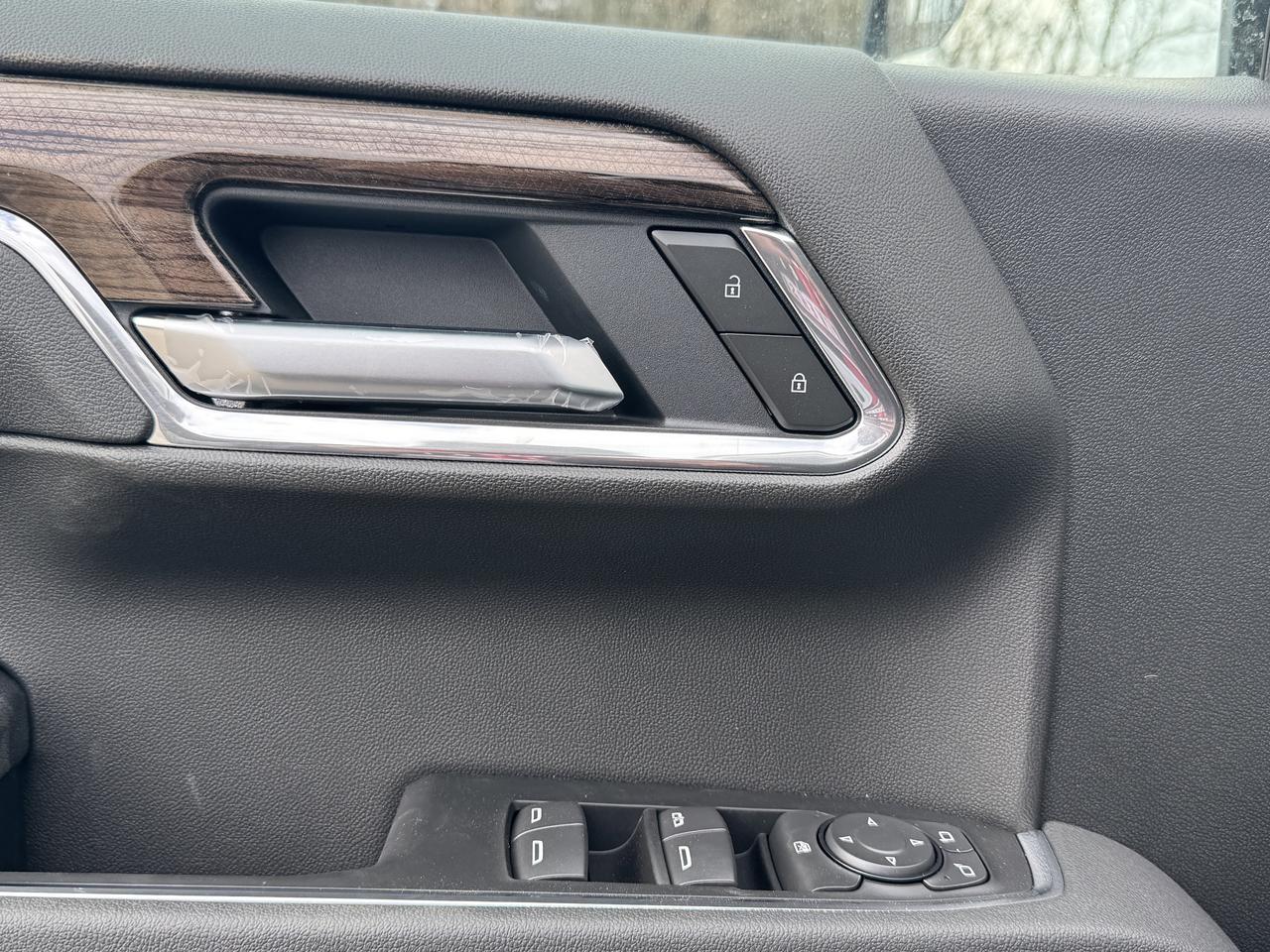 2026 Chevrolet Silverado 1500 RST Photo