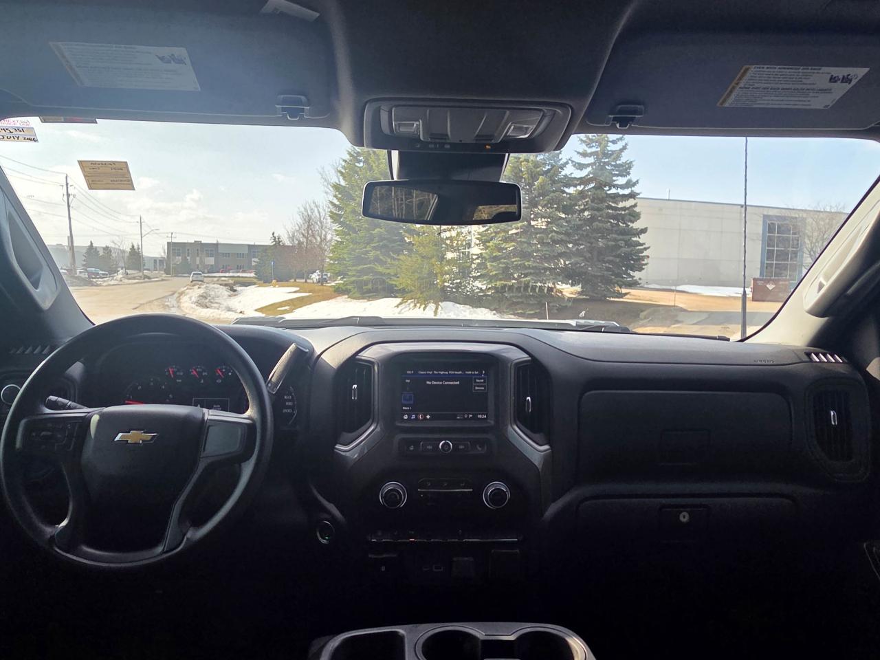 2024 Chevrolet SILVERADO 2500HD Custom Photo