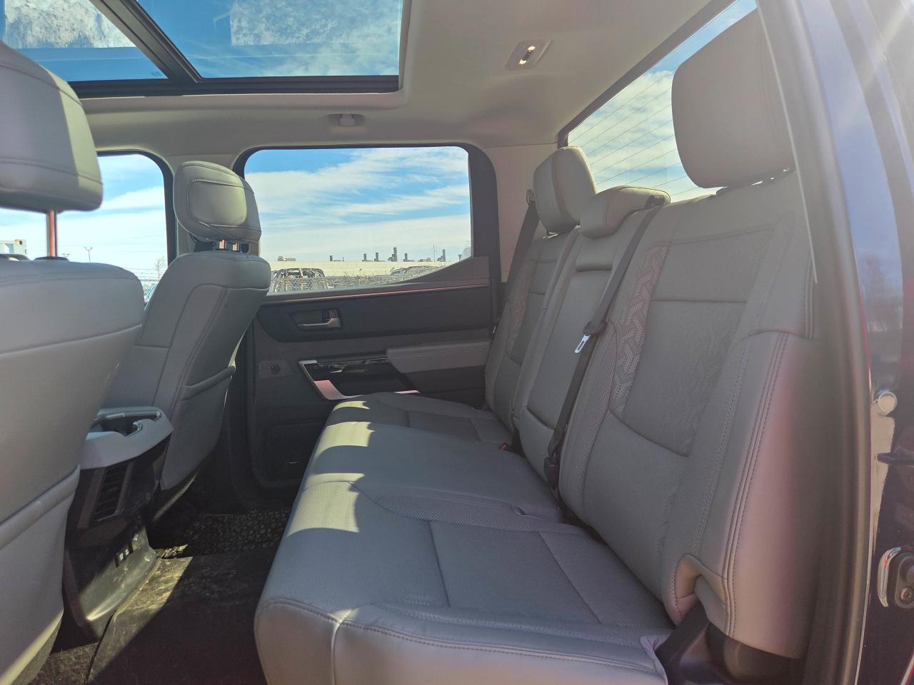 2023 Toyota Tundra Limited  Photo