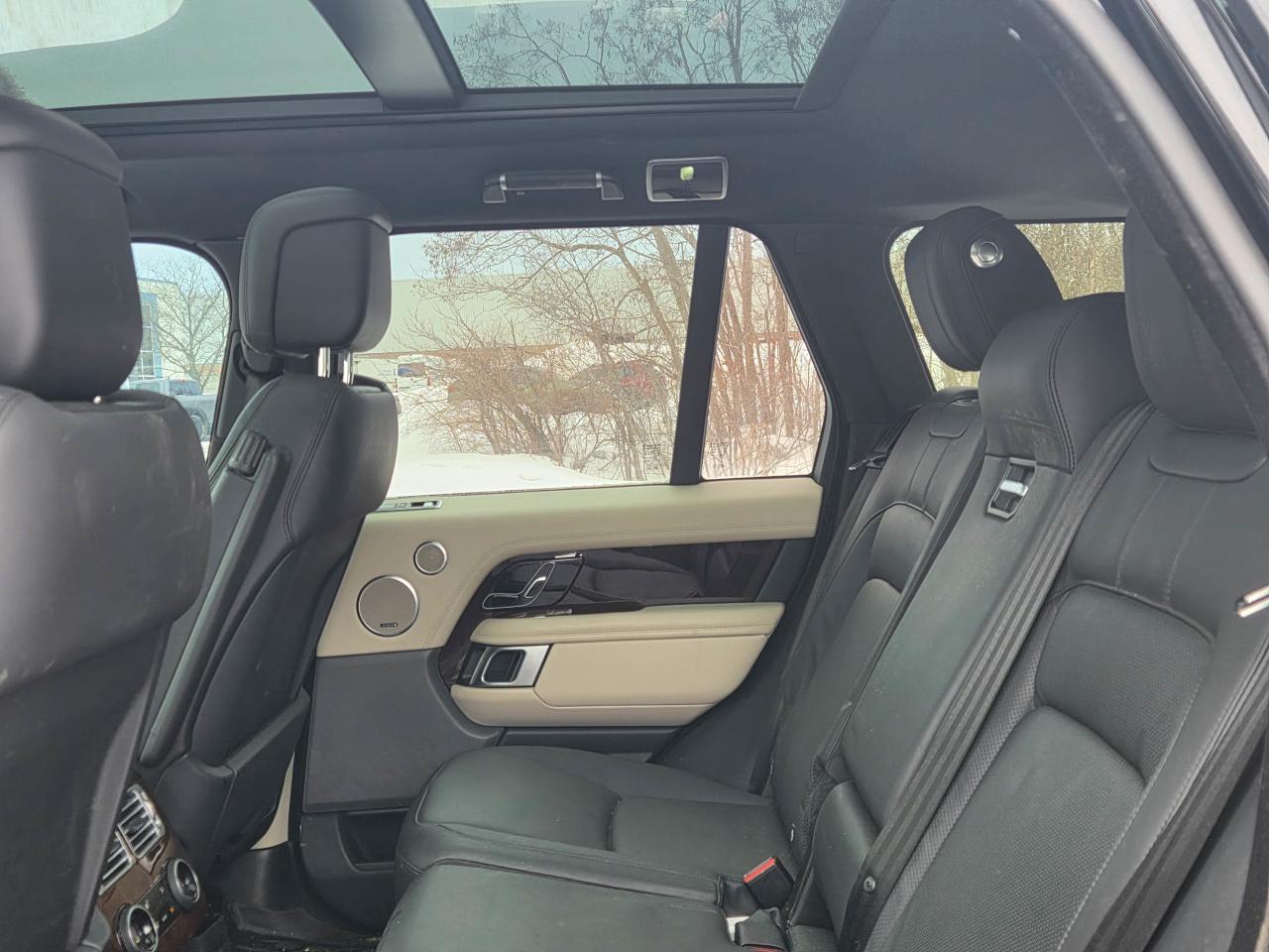 2021 Land Rover Range Rover HSE Photo