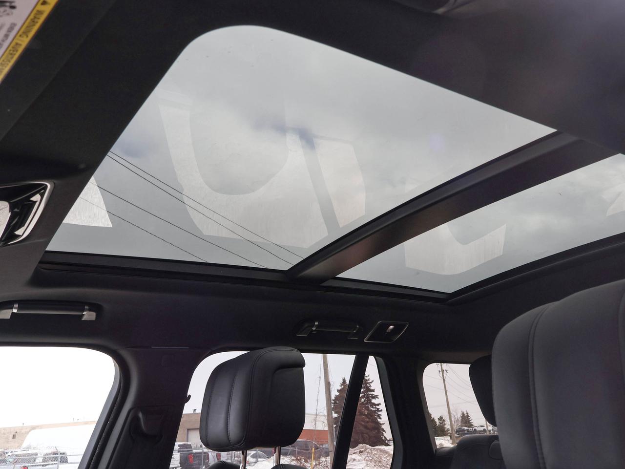 2021 Land Rover Range Rover HSE Photo