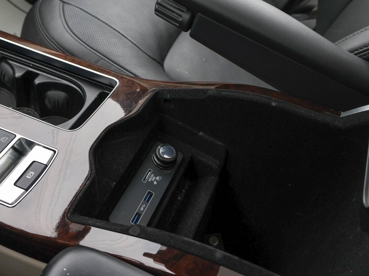 2021 Land Rover Range Rover HSE Photo