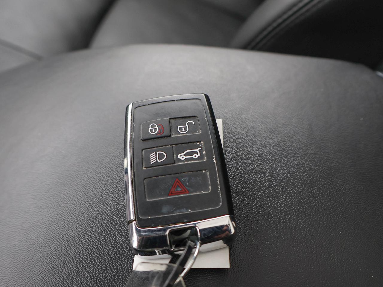 2021 Land Rover Range Rover HSE Photo