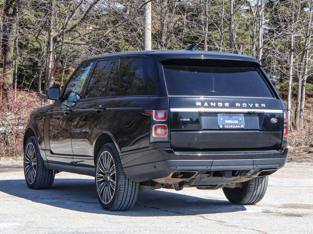2021 Land Rover Range Rover HSE Photo