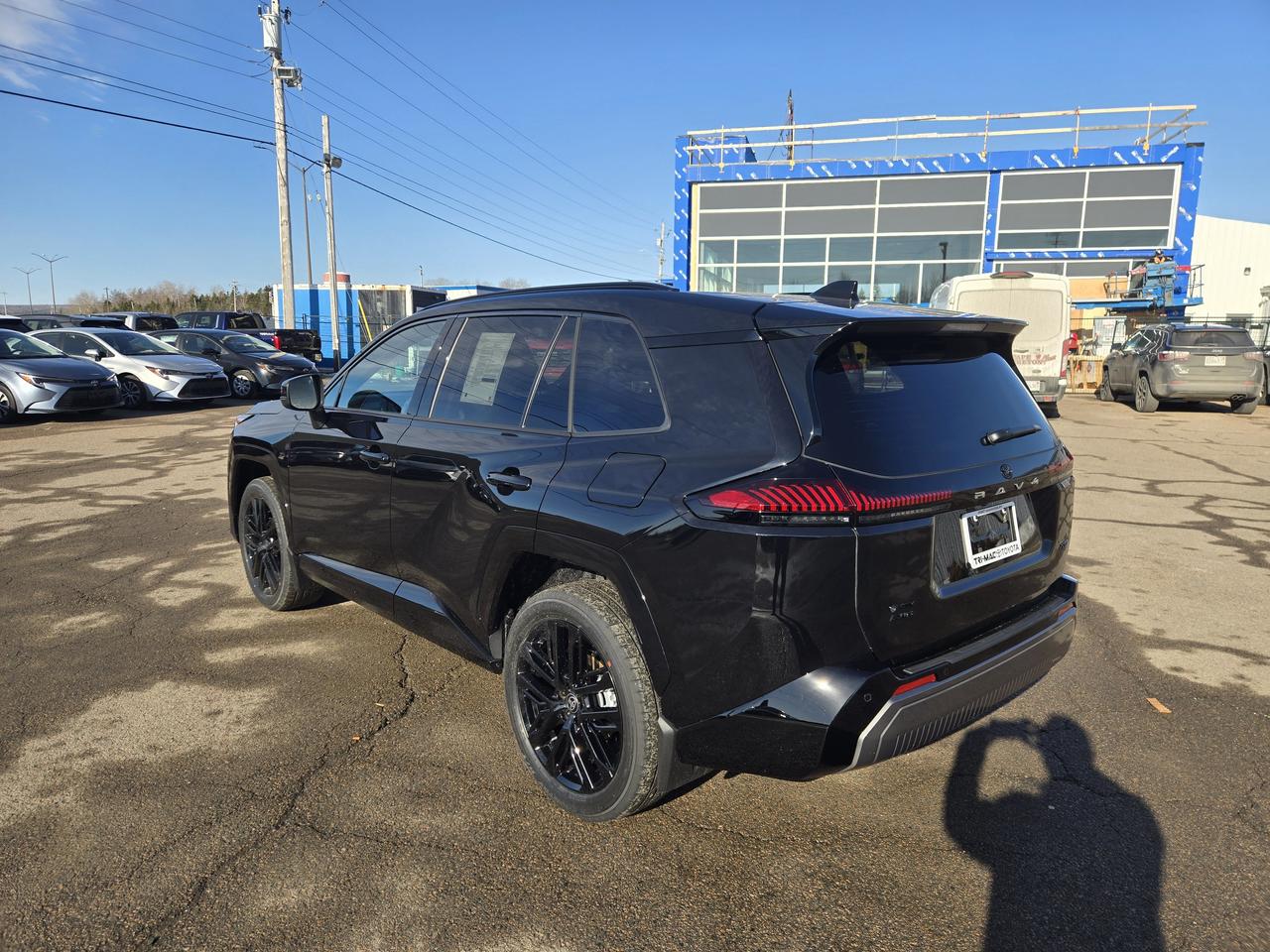 2026 Toyota RAV4 XSE Photo2