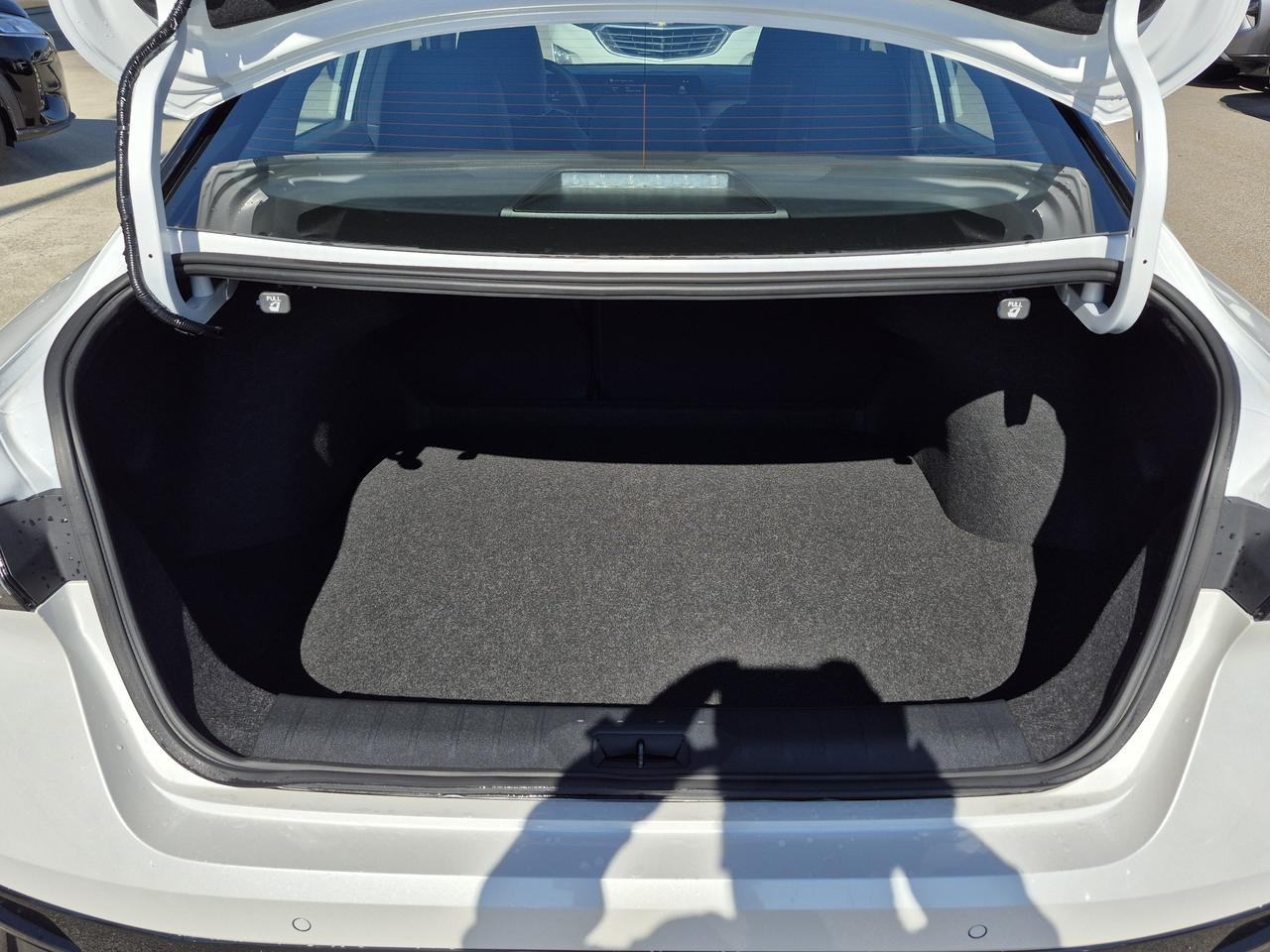 2026 Nissan Sentra SR Premium Photo