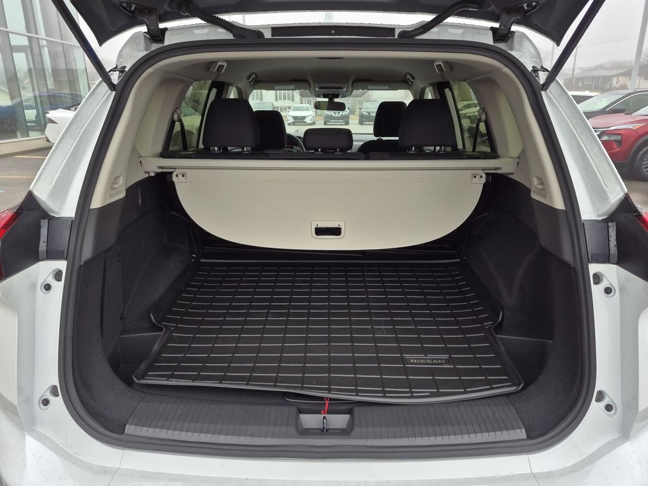 2026 Nissan Rogue S Photo