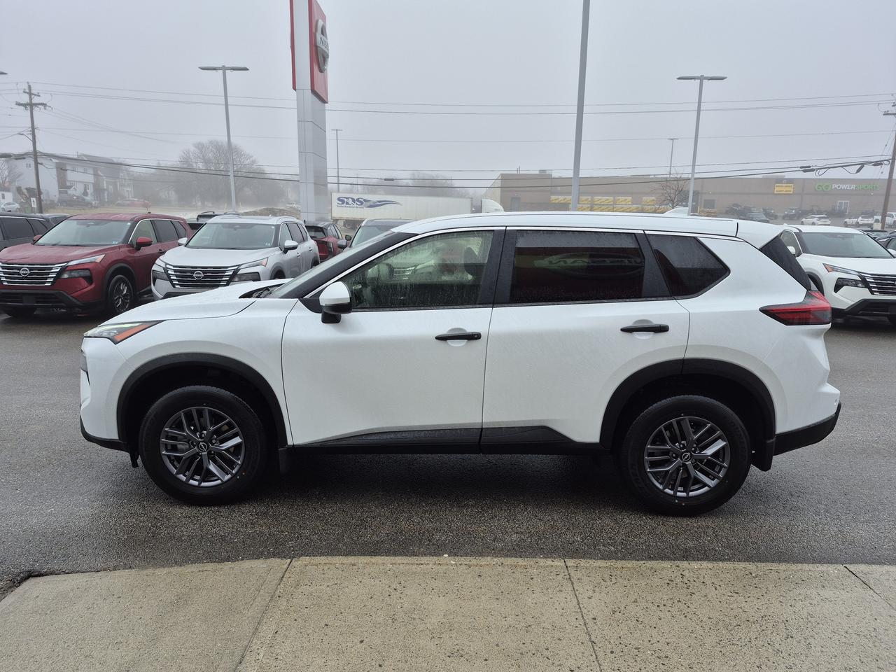 2026 Nissan Rogue S Photo2