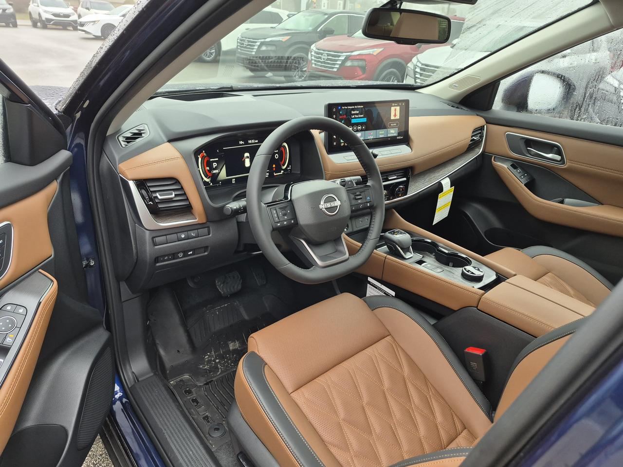 2026 Nissan Rogue Platinum Photo