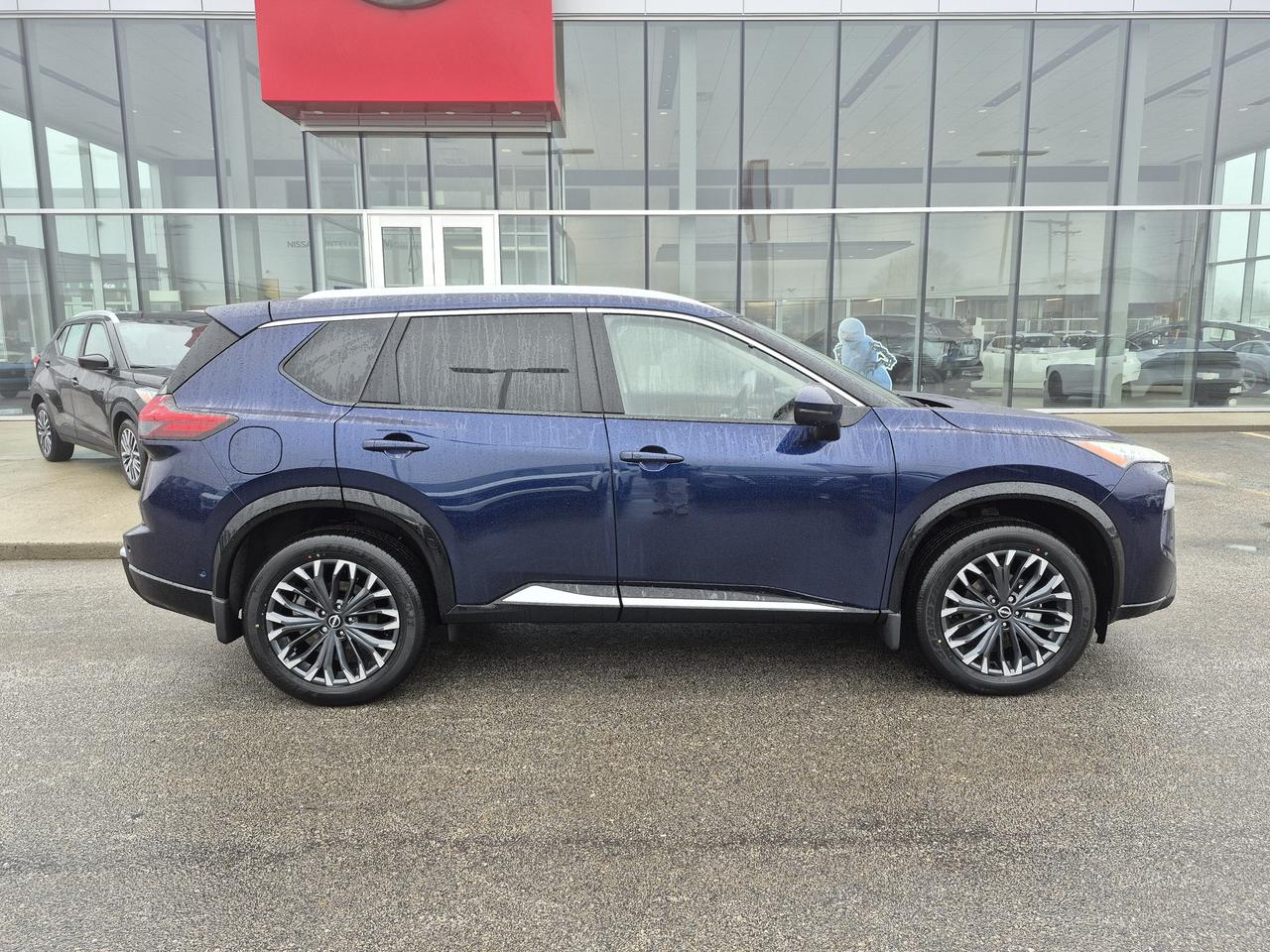 2026 Nissan Rogue Platinum Photo