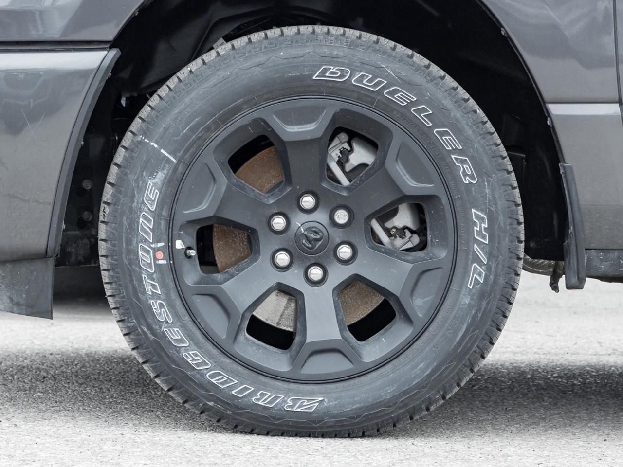 2026 RAM 1500 Express Photo