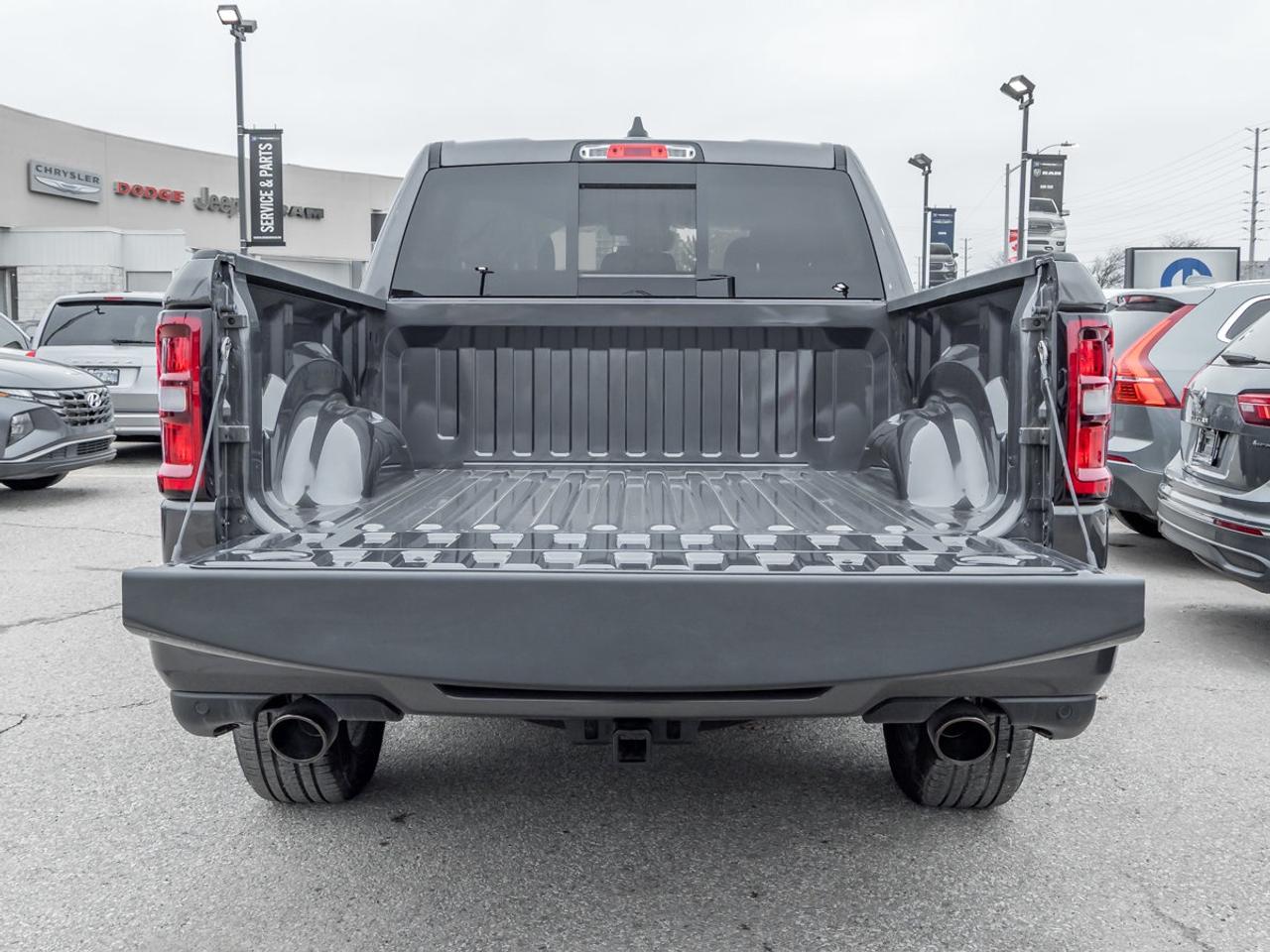 2026 RAM 1500 Express Photo
