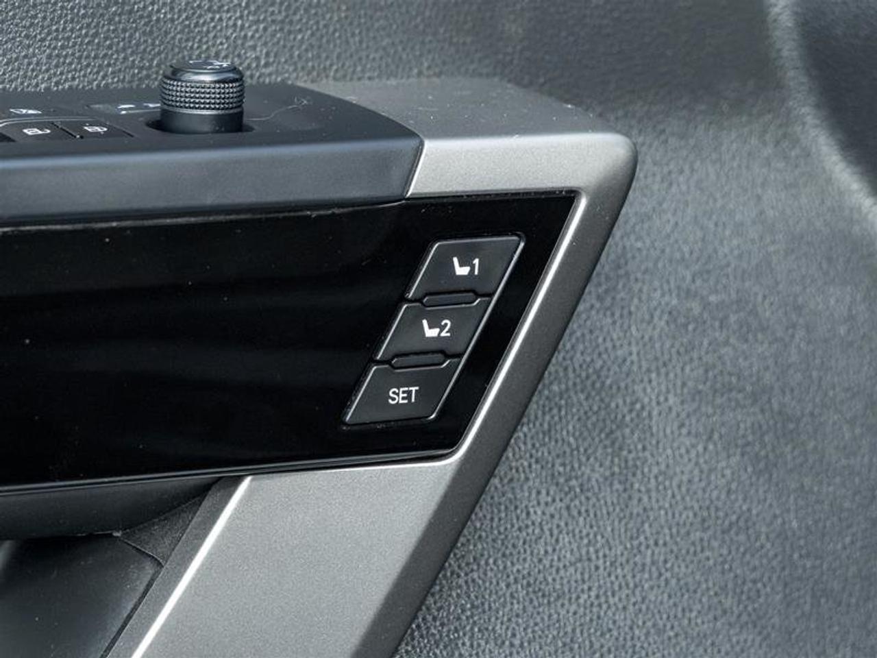 2024 Toyota Tundra 4X4 Tundra CrewMax Limited Vented Seats| Backup Camera| Pano Sunroof| Memory Seats| Wireless Charging| Limited Photo