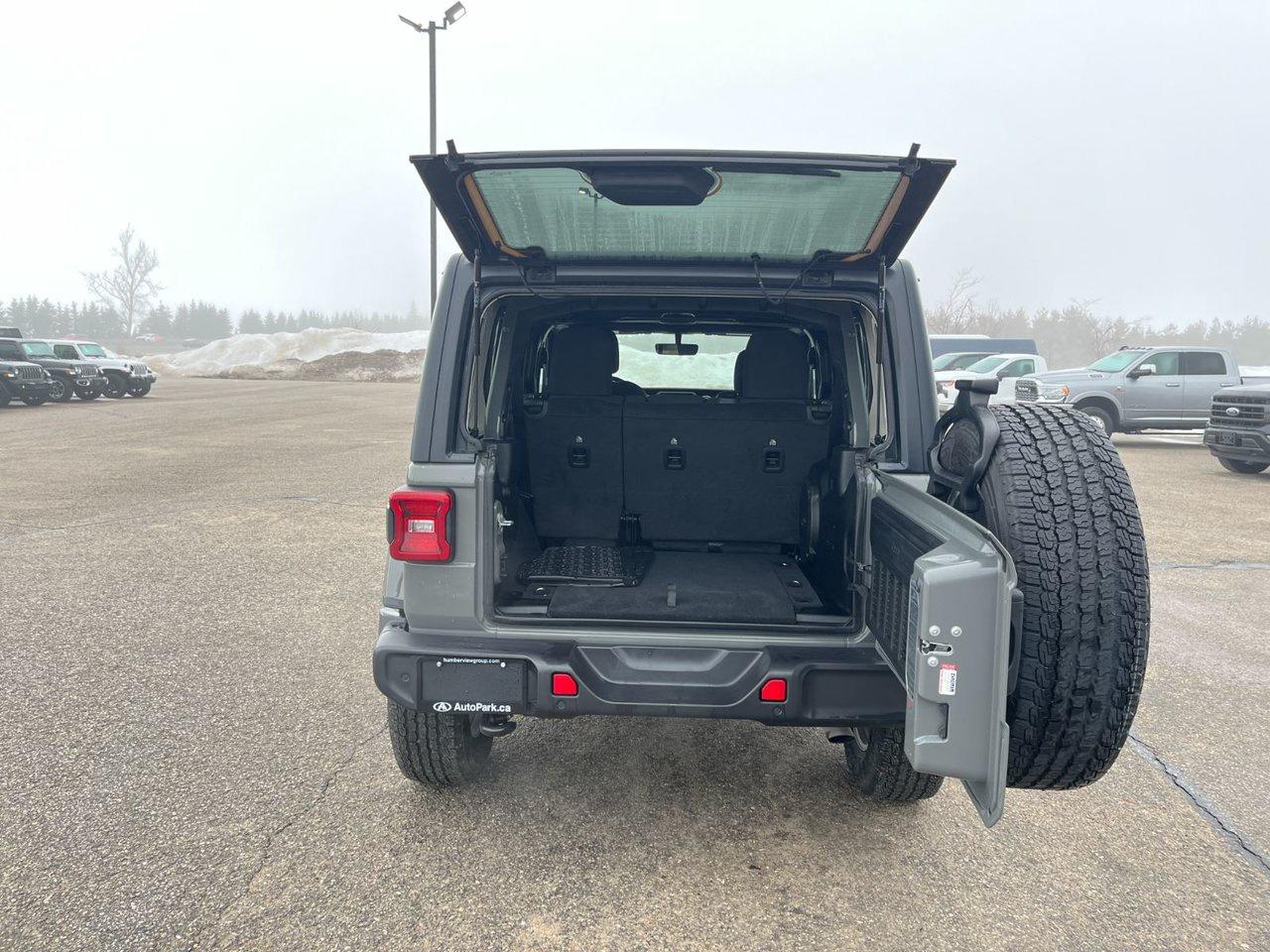 2022 Jeep Wrangler Unlimited Sahara 4X4 Photo