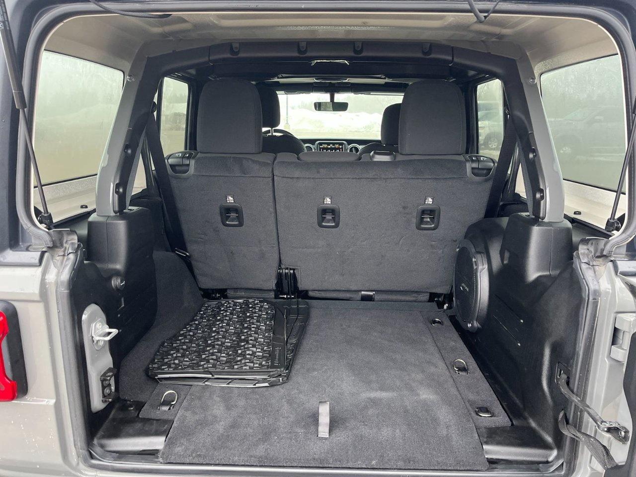 2022 Jeep Wrangler Unlimited Sahara 4X4 Photo