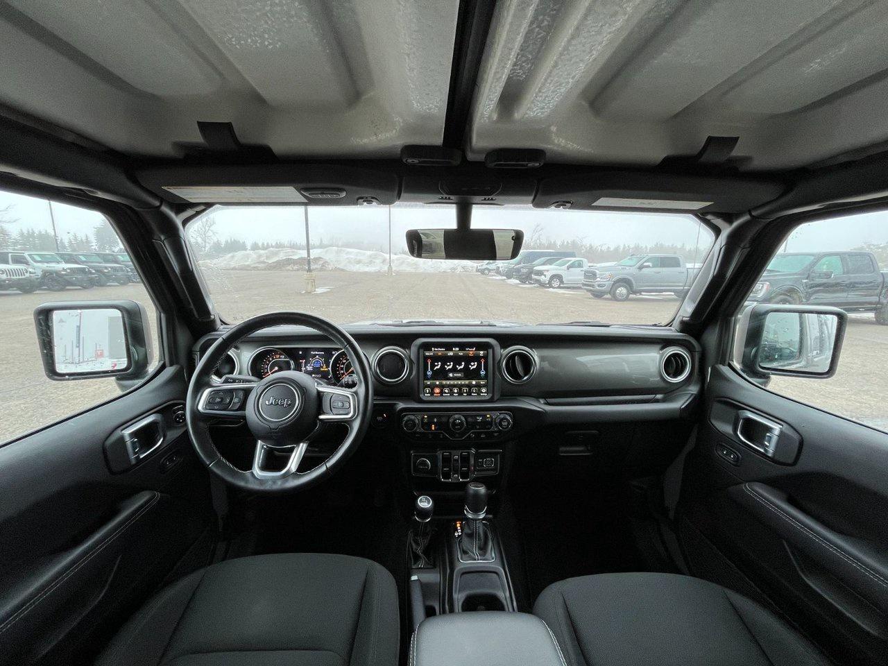 2022 Jeep Wrangler Unlimited Sahara 4X4 Photo