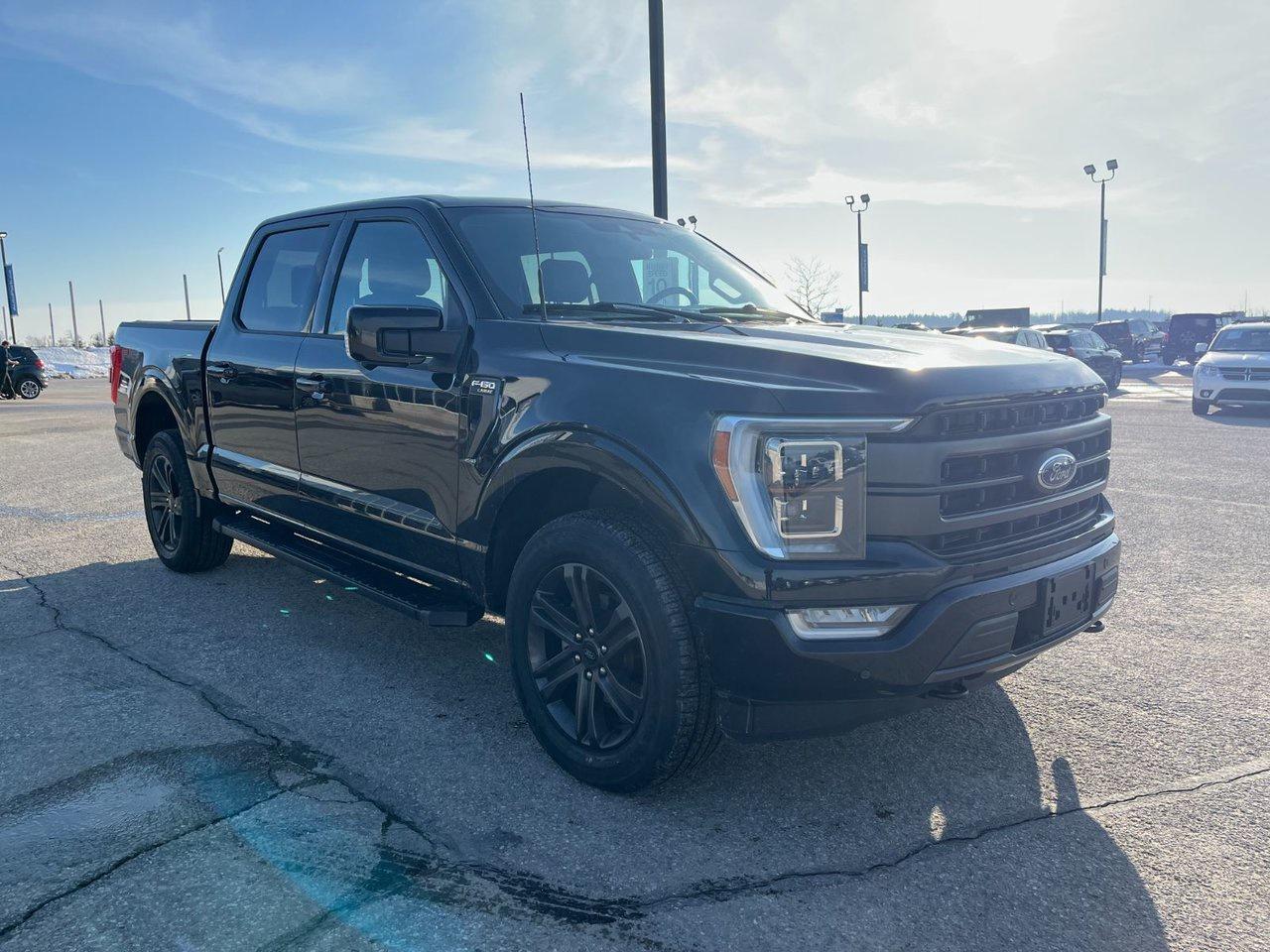 2022 Ford F-150 Lariat 4WD SuperCrew 5.5' Box Photo